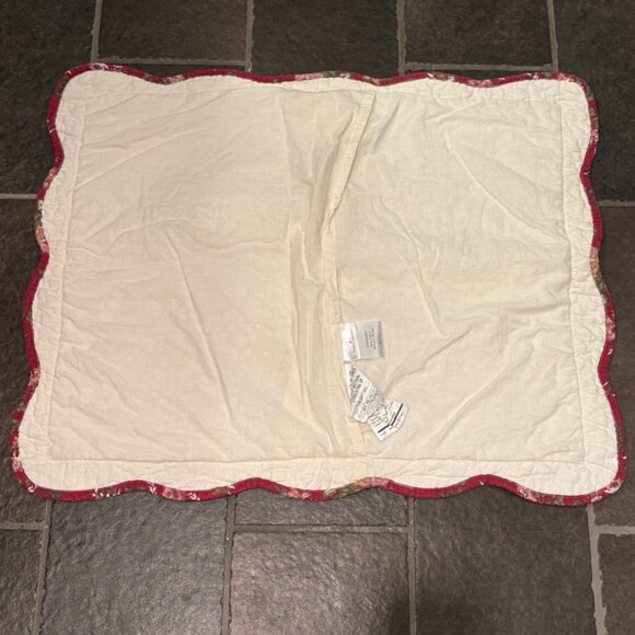 Quilted standard pillow sham, double wedding ring design - Picture 2 of 4